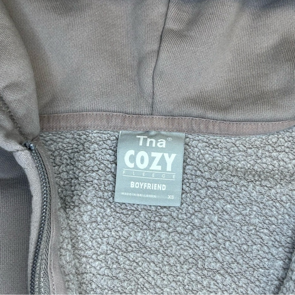 Aritzia TNA Brown Cozy Fleece Boyfriend Zip Hoodie XS - Picture 3 of 7